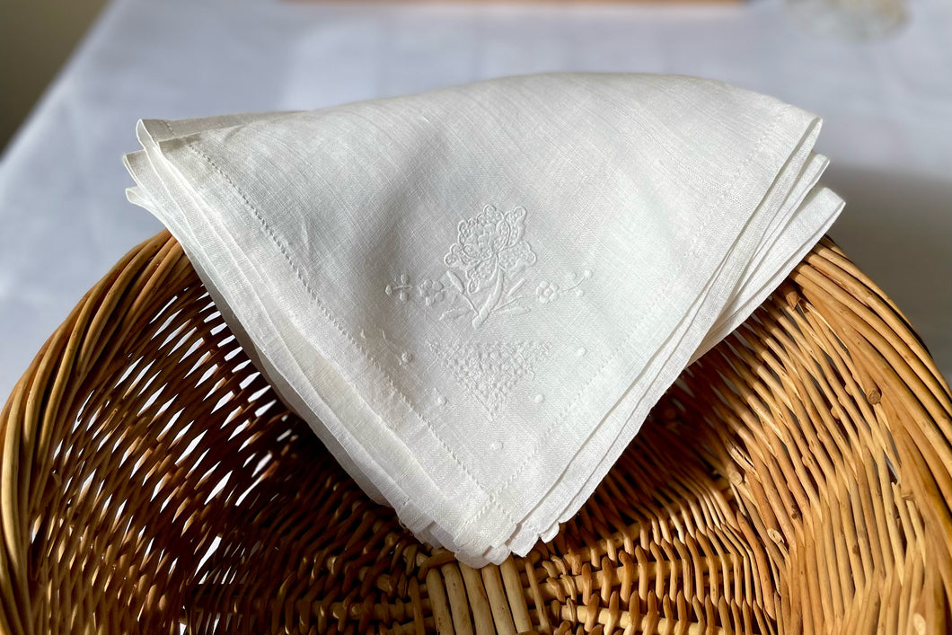 Rice Linen Napkins with Floral Embroidery - Freckles & Feelings